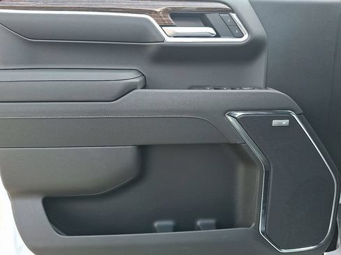 New 2026 GMC Sierra 1500 Elevation w/ Elevation Premium Package AWD/4WD image 13