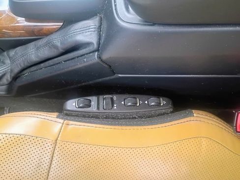 Used 2014 Mercedes-Benz G 550 image 32