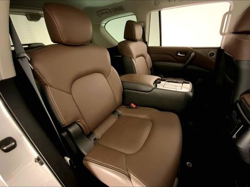 Used 2023 INFINITI QX80 Premium Select w/ Cargo Package image 15