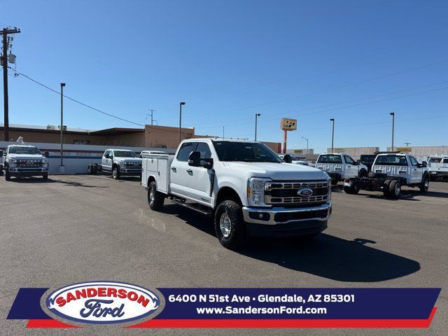 New 2026 Ford F350 XLT w/ FX4 Off-Road Package AWD/4WD image 1