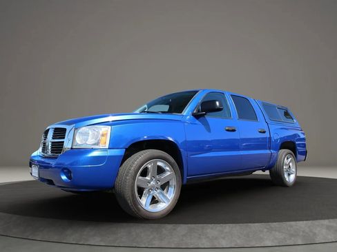 Used 2007 Dodge Dakota SLT w/ Trailer Tow Group image 3