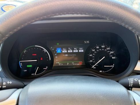 Used 2026 Toyota Sienna XLE FWD image 22