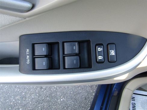 Used 2010 Toyota Prius image 15