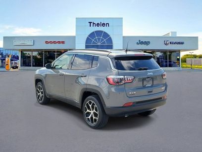 Used 2024 Jeep Compass Latitude
