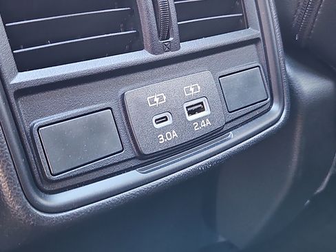 Certified 2025 Subaru Forester Premium image 12