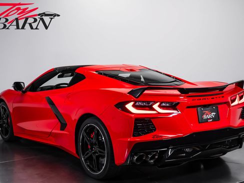 Used 2020 Chevrolet Corvette Stingray Preferred Cpe w/ 2LT Preferred Equipment Group RWD image 3