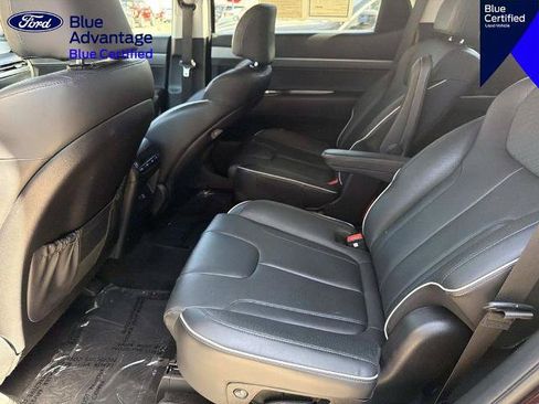 Used 2024 Hyundai Palisade SEL AWD/4WD image 13