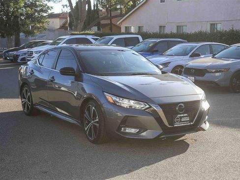 Used 2023 Nissan Sentra SR image 3