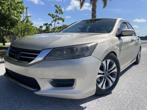 Used 2013 Honda Accord LX image 38
