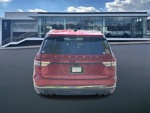 Used 2026 Lincoln Aviator 2WD image 7
