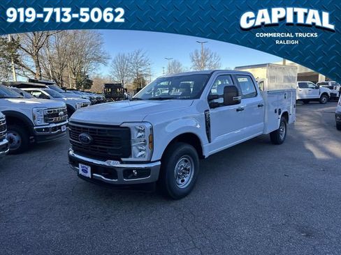 New 2026 Ford F250 XL w/ XL Chrome Package RWD image 5