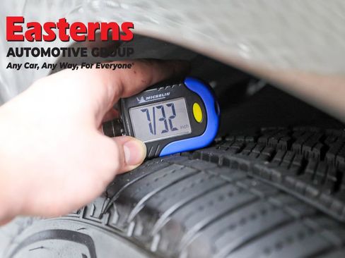 Used 2022 BMW X6 xDrive40i w/ M Sport Package image 29