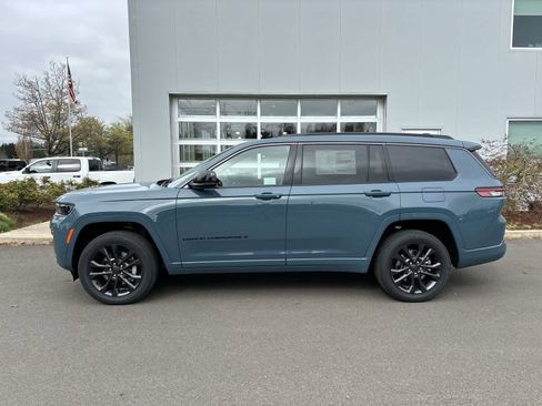 New 2026 Jeep Grand Cherokee L Limited image 2