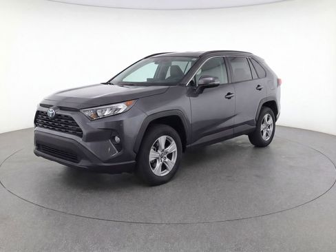 Used 2025 Toyota RAV4 XLE w/ Convenience Package AWD/4WD image 4