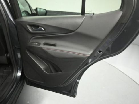 Used 2022 Chevrolet Equinox RS w/ LPO, Floor Liner Package image 26