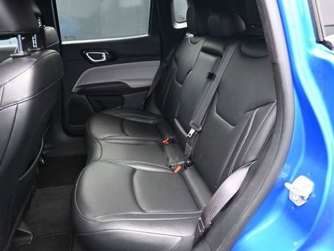 Used 2025 Jeep Compass Limited AWD/4WD image 41