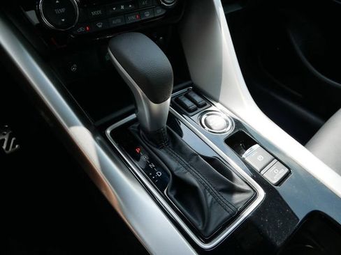 Used 2026 Mitsubishi Eclipse Cross SEL AWD/4WD image 23