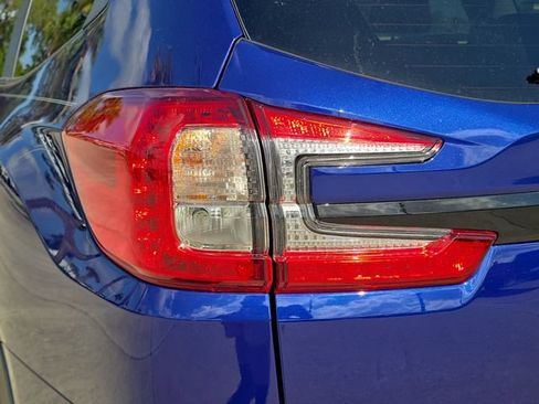 Used 2026 Subaru Ascent Premium AWD/4WD image 7