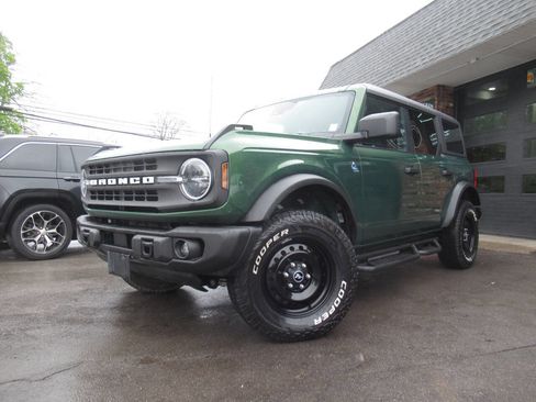 Used 2023 Ford Bronco Black Diamond AWD/4WD image 32