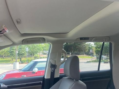 Used 2023 Lexus GX 460 Premium w/ Premium Package AWD/4WD image 8