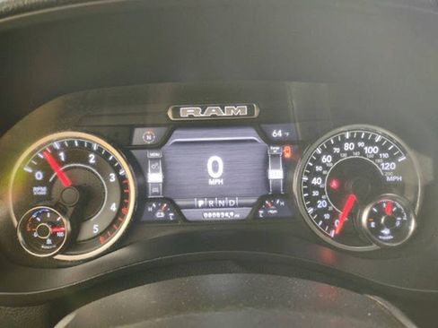 Used 2023 RAM 2500 Laramie AWD/4WD image 11