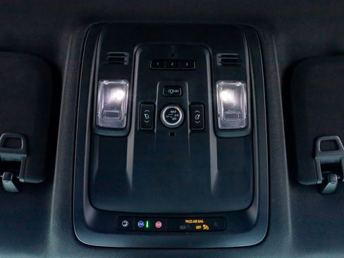 Used 2024 Chevrolet Tahoe Z71 w/ Off-Road Capability Package image 30