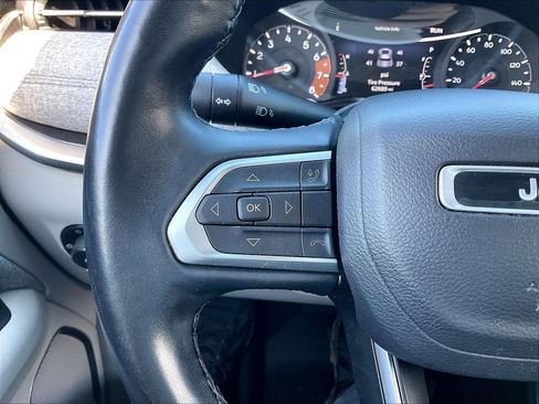Used 2022 Jeep Compass Latitude w/ Convenience Group AWD/4WD image 21