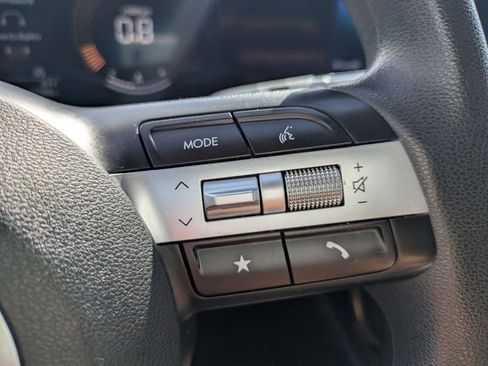 Certified 2025 Hyundai Tucson SEL image 18