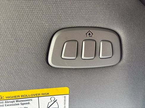 Used 2018 Ford F150 Lariat AWD/4WD image 45