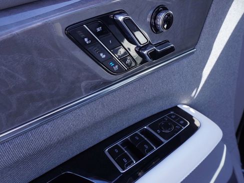New 2026 Cadillac Escalade IQ Luxury 1 AWD/4WD image 16
