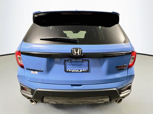 Used 2025 Honda Passport TrailSport image 6