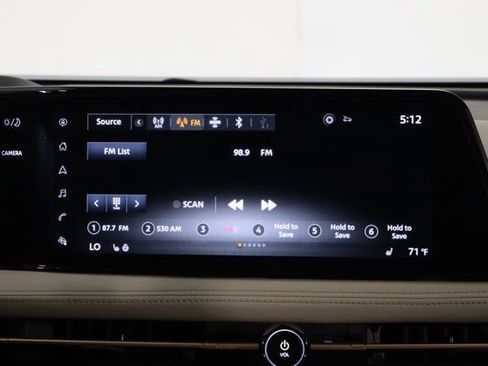 Used 2024 Nissan Ariya FWD image 25
