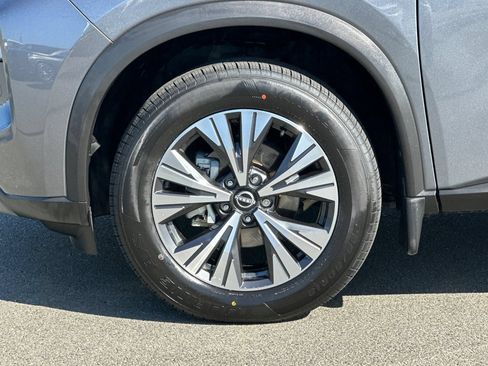 Used 2023 Nissan Rogue SV FWD image 26