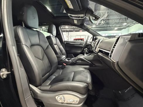 Used 2014 Porsche Cayenne Diesel Platinum Edition AWD/4WD image 7