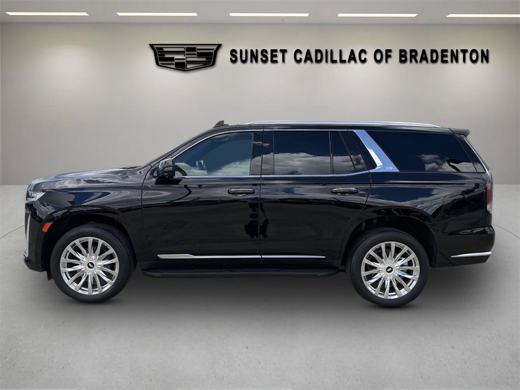 Used 2022 Cadillac Escalade Premium Luxury w/ LPO, Floor Liner Package AWD/4WD image 6