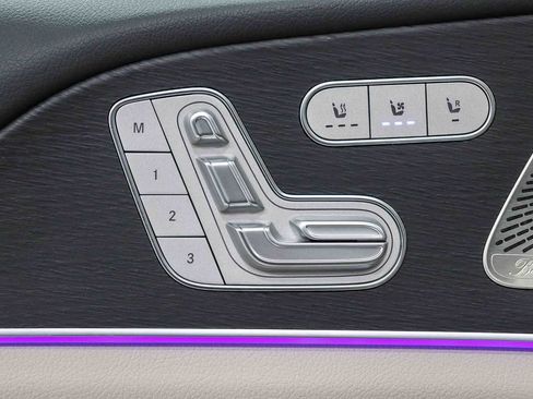 Certified 2024 Mercedes-Benz GLS 450 4MATIC image 22