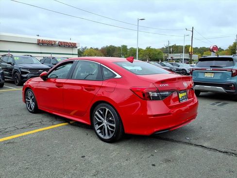 Used 2023 Honda Civic Touring image 4