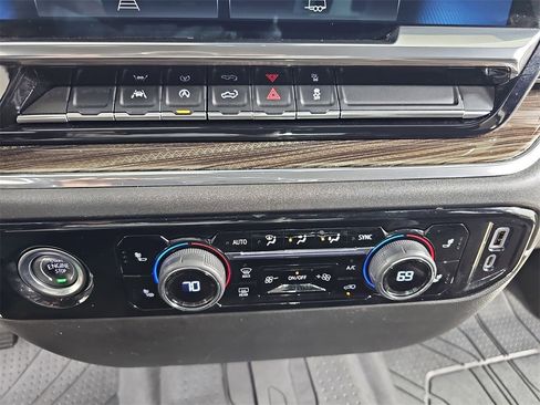 Certified 2023 Chevrolet Silverado 1500 LT image 30