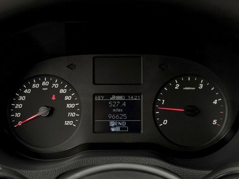 Used 2019 Mercedes-Benz Sprinter 144 Cargo image 10