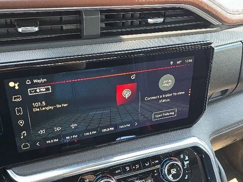 Used 2023 GMC Sierra 1500 Denali w/ Denali Reserve Package AWD/4WD image 33