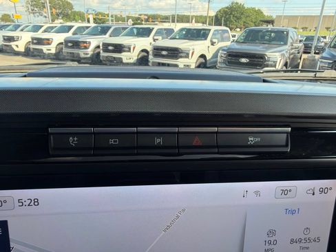 Certified 2023 Ford F150 Limited AWD/4WD image 35