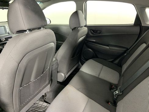 Used 2021 Hyundai Kona SE image 27