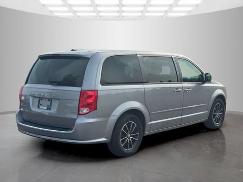 Certified 2017 Dodge Grand Caravan GT FWD image 7