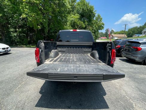 Used 2015 Ford F150 Lariat w/ Equipment Group 502A Luxury AWD/4WD image 24