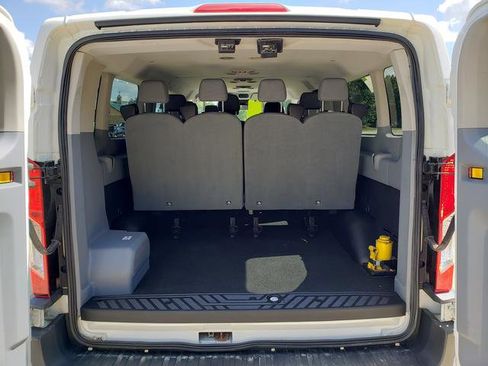Used 2015 Ford Transit 350 XLT image 7