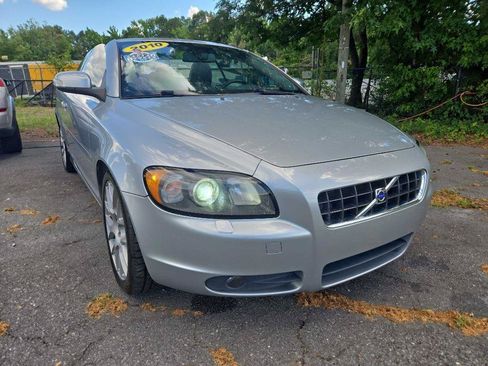 Used 2010 Volvo C70 T5 FWD image 25