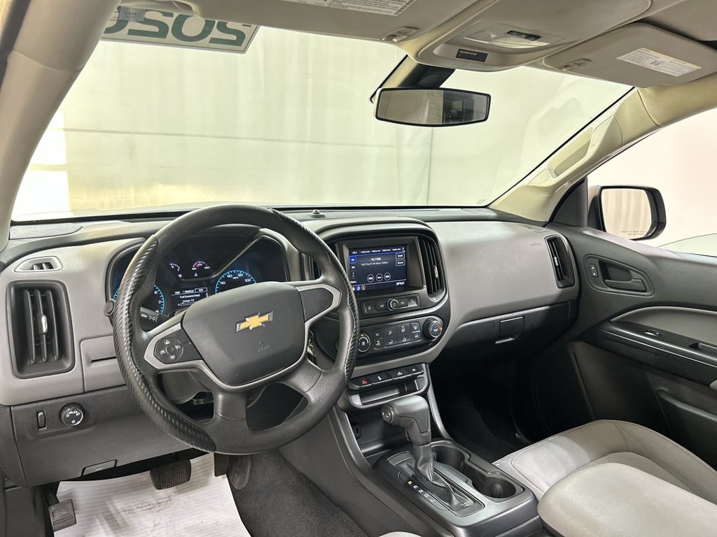 Used 2020 Chevrolet Colorado W/T w/ WT Convenience Package RWD image 18