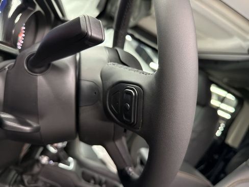 New 2026 Jeep Gladiator Sport AWD/4WD image 18