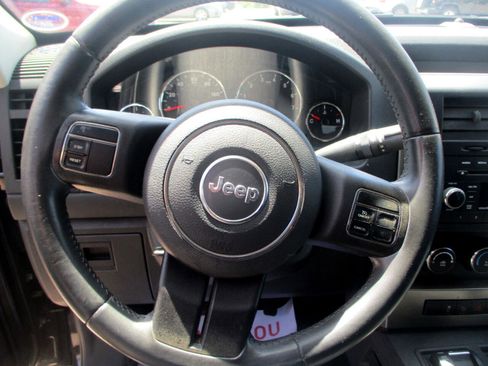 Used 2012 Jeep Liberty Sport w/ Popular Equipment Group image 12