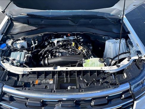 New 2026 Ford Explorer Active w/ Active Comfort Package image 11